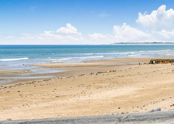 בית נופש In With House Sea View